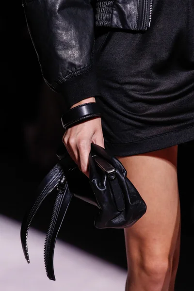 Look 34